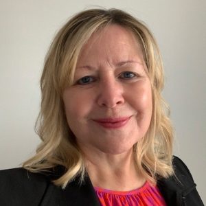 Linda Copsey Profile 300x300